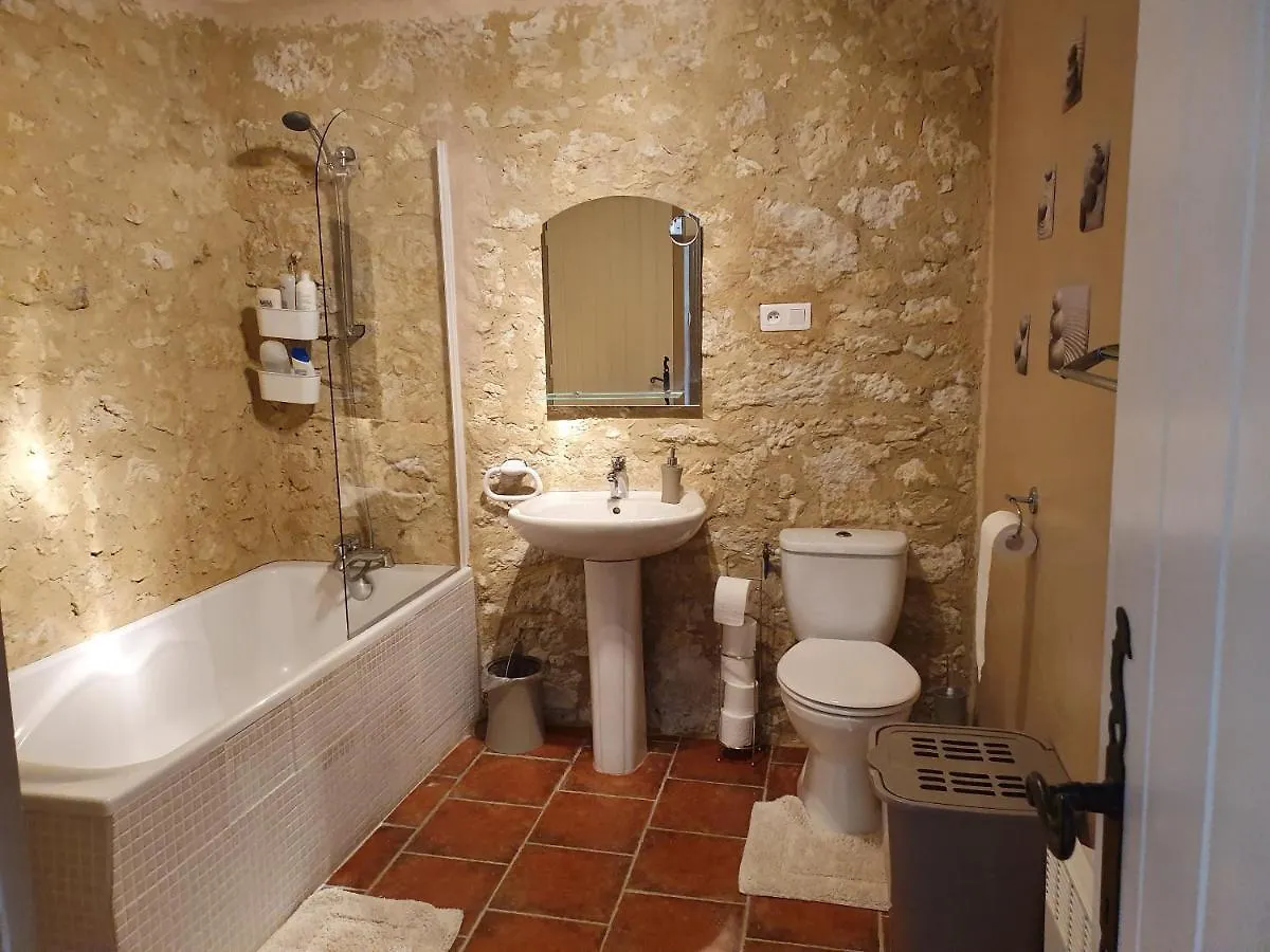 Holiday home Boubee Villa Mas-d'Auvignon